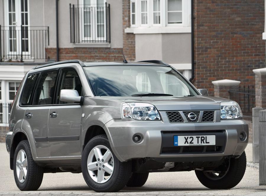  Nissan X-Trail 2004 года  (UK) (фото 12 из 17)